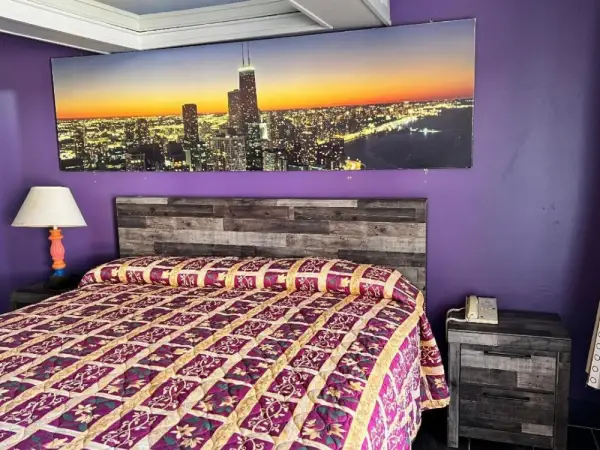 Miami Inn & Suites 8